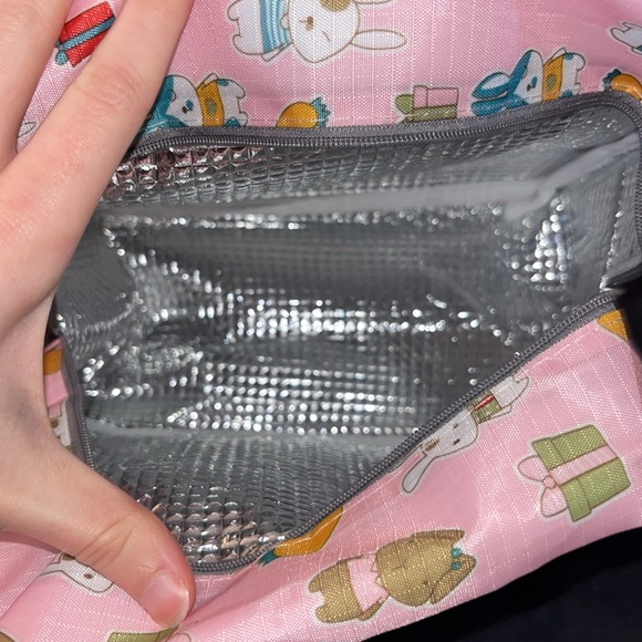 Super adorable pink lil bunny lunch box💕 - Picture 3 of 4
